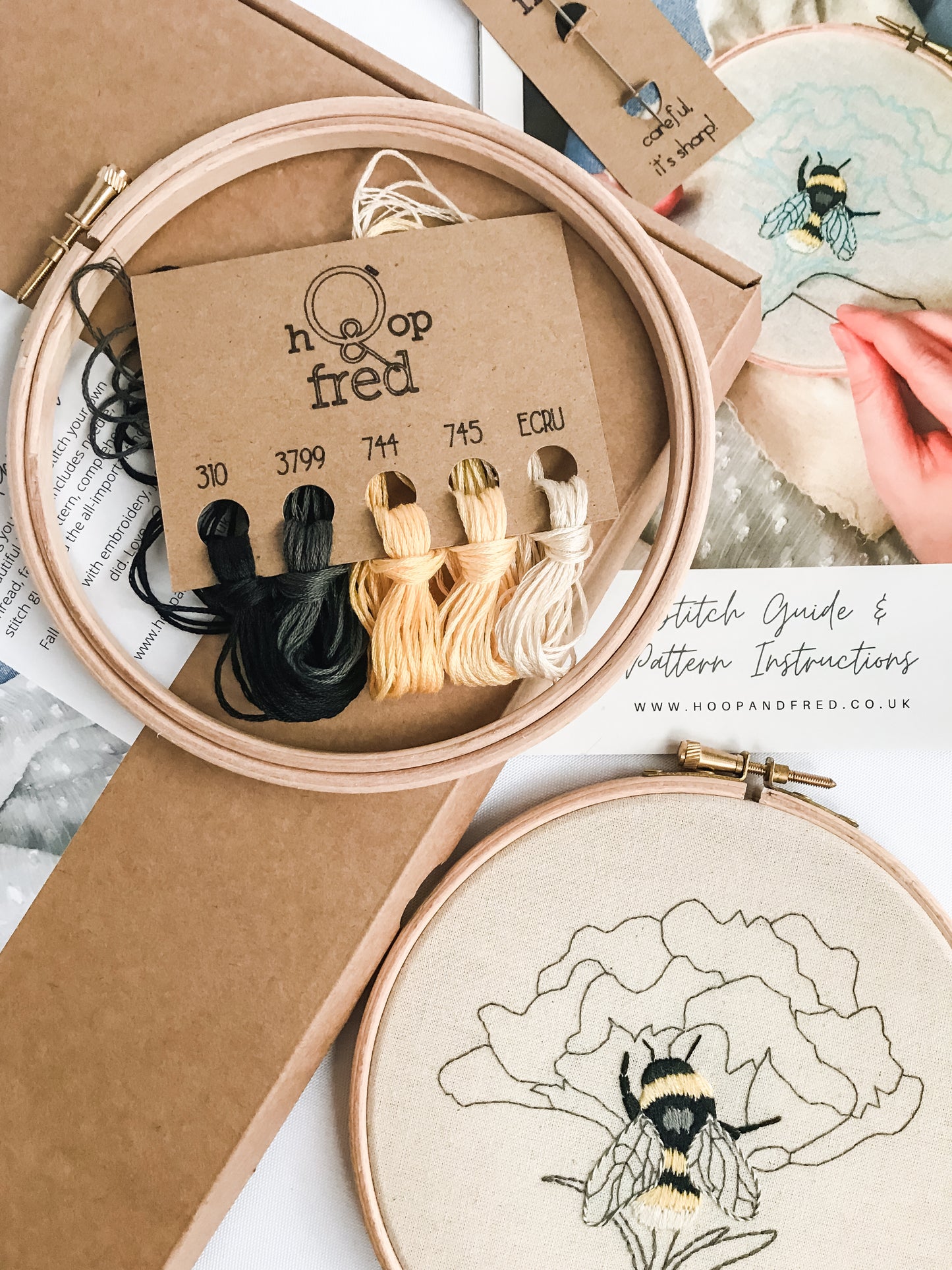 'Beautiful Bee' DIY Beginner Embroidery Kit